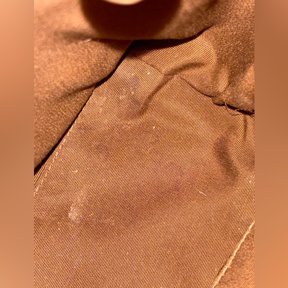 Coach X Peanuts Snoopy Elle File Signature Crossbody Bag with Character patches - Picture 9 of 16